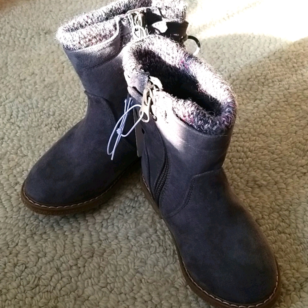 9 Grey Boot - Picture 3 of 8